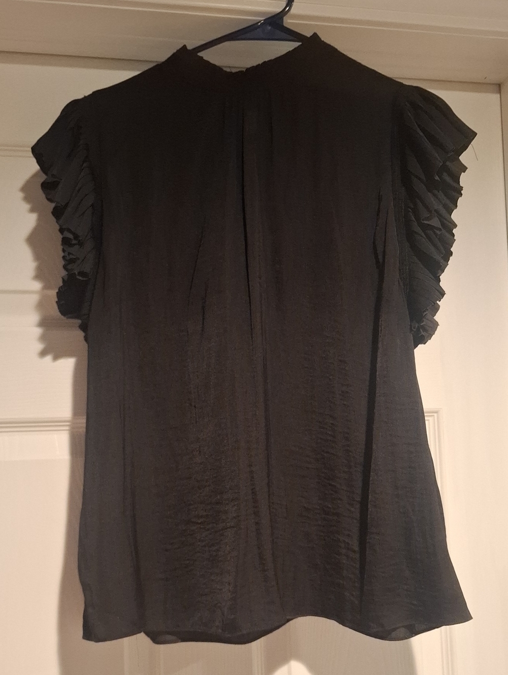 Women's Black Ruffle Sleeve Blouse